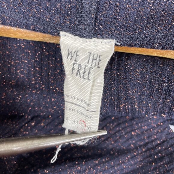 We The Free Cardigan Womens Size Large Dark Blue Shimmer Button Up Very Long Sof - Picture 10 of 12